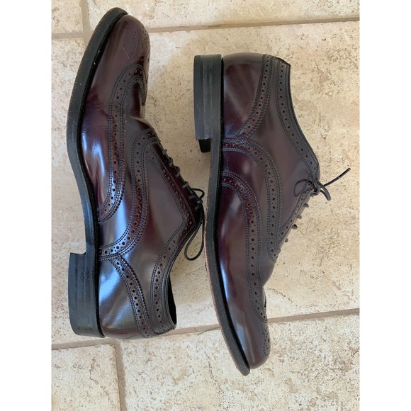 Dress Wingtips - Picture 2 of 8